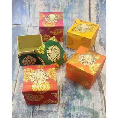 100 Rs each on buying 🏷in bulk patola trunk box LAMANSH® Decorative Paan Print Gift 🎁 box for Indian weddings | Designer Fabric & Mdf box for Wedding Favors & Return Gifts