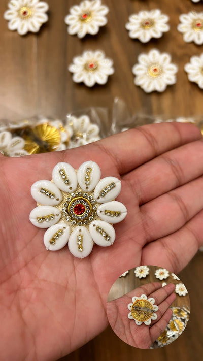 25 rs each on buying 100+ pcs | WhatsApp at 8619550223 Broaches LAMANSH Designer Kundan shells brooches for barati's guests welcome swagat in weddings