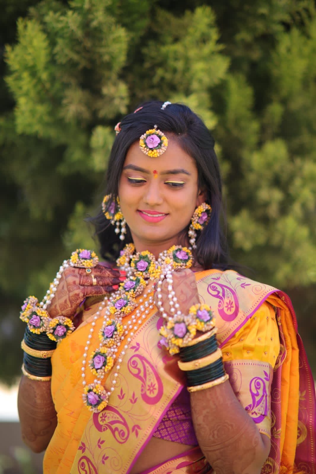 LAMANSH® Bridal Layered Flower 🌸 Jewellery Set For Haldi Mehendi Artificial Floral Necklace Set