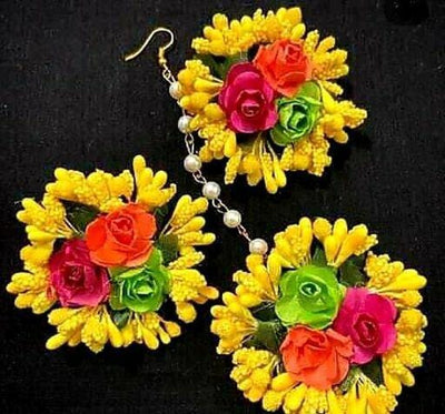 Lamansh Floral 🌺 Giveaways 1 Maangtika & 2 Earrings set / Yellow- orange - Pink LAMANSH® Flower Jewellery Set / Set of 1 Maangtika & 2 Earrings / For Women & Girls / Haldi Set
