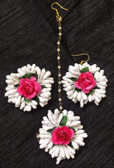 Lamansh Floral 🌺 Giveaways 3 Maangtika & 3 pair Earrings set / Pink-White LAMANSH® Flower Jewellery Set / Set of 3 Maangtika & 3 pair Earrings / For Women & Girls / Haldi Set
