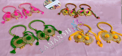 LAMANSH Floral 🌺 Giveaways Multicolor / Set of 20 Bracelets LAMANSH® Set of 20 Flower Bracelets Kade Bangles Hathphool for Bridesmaid Giveaways / Best wedding favors return gifts