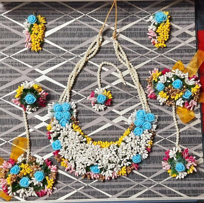 Lamansh Flower 🌺 Jewellery 1 Necklace, 2 Earrings ,1 Maangtika & 2 Bracelets Attached with Ring set / Multicolour LAMANSH® Handmade Flower Jewellery Set For Women & Girls / Haldi Set