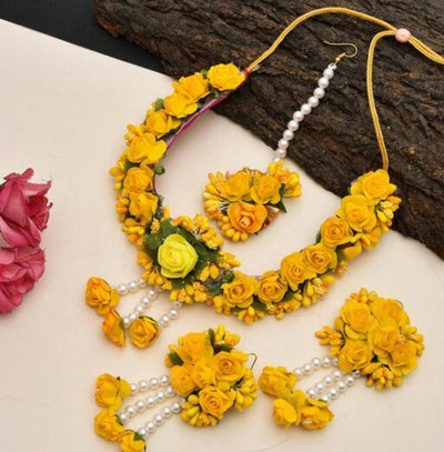 Lamansh Flower 🌺 Jewellery 1 Necklace, 2  Earrings & 1 Maangtika set / Yellow LAMANSH® Handmade Flower Jewellery Set For Women & Girls / Haldi Set