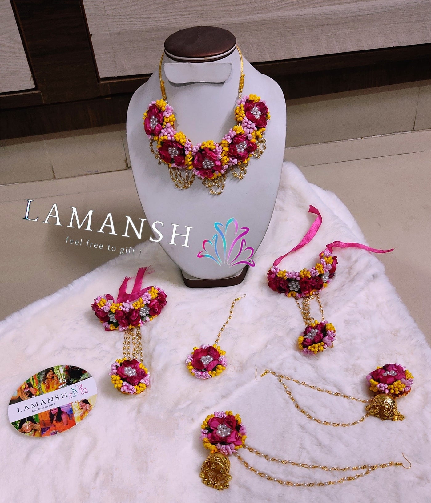 Lamansh Flower Jewellery 1 Necklace, 2 Earrings with side chain , 1 Maangtika, 2 Bracelets attached to ring / Baby pink - Yellow - Hot pink LAMANSH® Bridal Floral 🌺 Jewellery Set For Haldi Mehendi ceremony