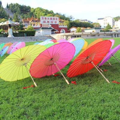 New Jaipur Handicraft Umbrella ☂️ Random color will come / 1 Umbrella & 1 Packaging Box Lamansh® (Pack of 1) Japanese / Chinese Wooden Frame Umbrella / Best for Bridal entry in Weddings & Events