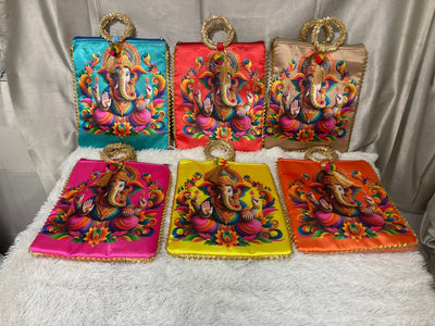 100 Rs each on buying 50 pcs / WhatsApp at 8619550223 to order 🏷️ gift hand bag Ganeshji printed gift hand bags for return gifts 🎁 giveaways in festivals like Diwali Navratri or Ganesh Chaturthi and also ideal for wedding pooja ceremony favours