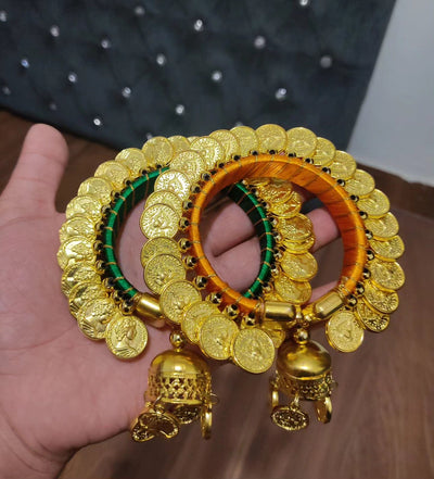 115 Rs per pair on buying 🏷in bulk | Call 📞 at 8619550223 Floral 🌺 Giveaways LAMANSH Sikka Bangles for Haldi & Mehendi Ceremony | Jhumka Free size bangles for Bridesmaids Giveaways