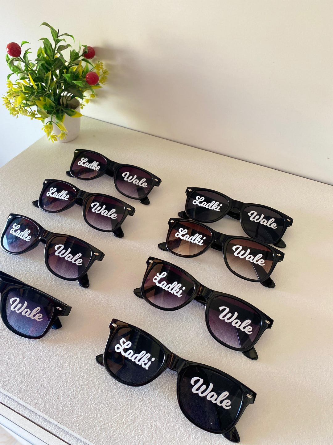 wedding goggles Wedding sunglasses 😎🕶️ for barati's guests / LADKIWALE & LADKEWALE gog –  Lamansh