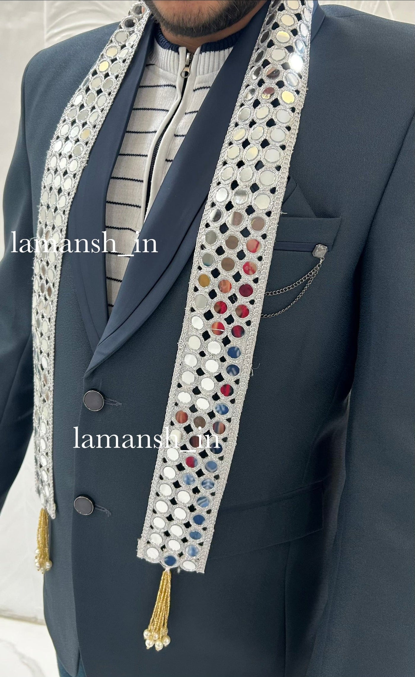 120 Rs each on buying 35+ pcs / WhatsApp at 8619550223 to order 🔥 Barati Swagat mala 1 LAMANSH Mirror work fabric Guests Welcome Barati Swagat Mala / Dupatta / Stole / Patka's For Weddings