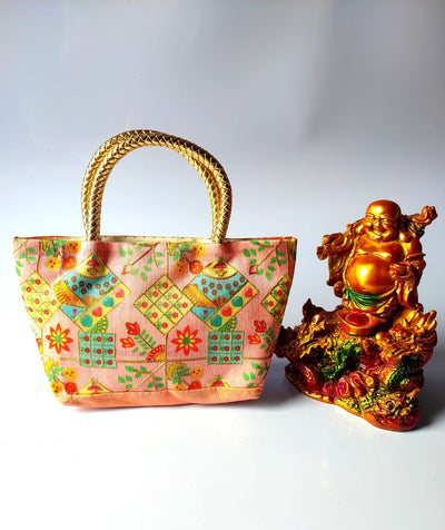 130 Rs each on buying 🏷in bulk (50+qty) Call 📞 at 8619550223 gift bags LAMANSH (11*7 inch) Digital Printed Golden Fabric Hand bags for Wedding Favors & Return Gifts 🎁