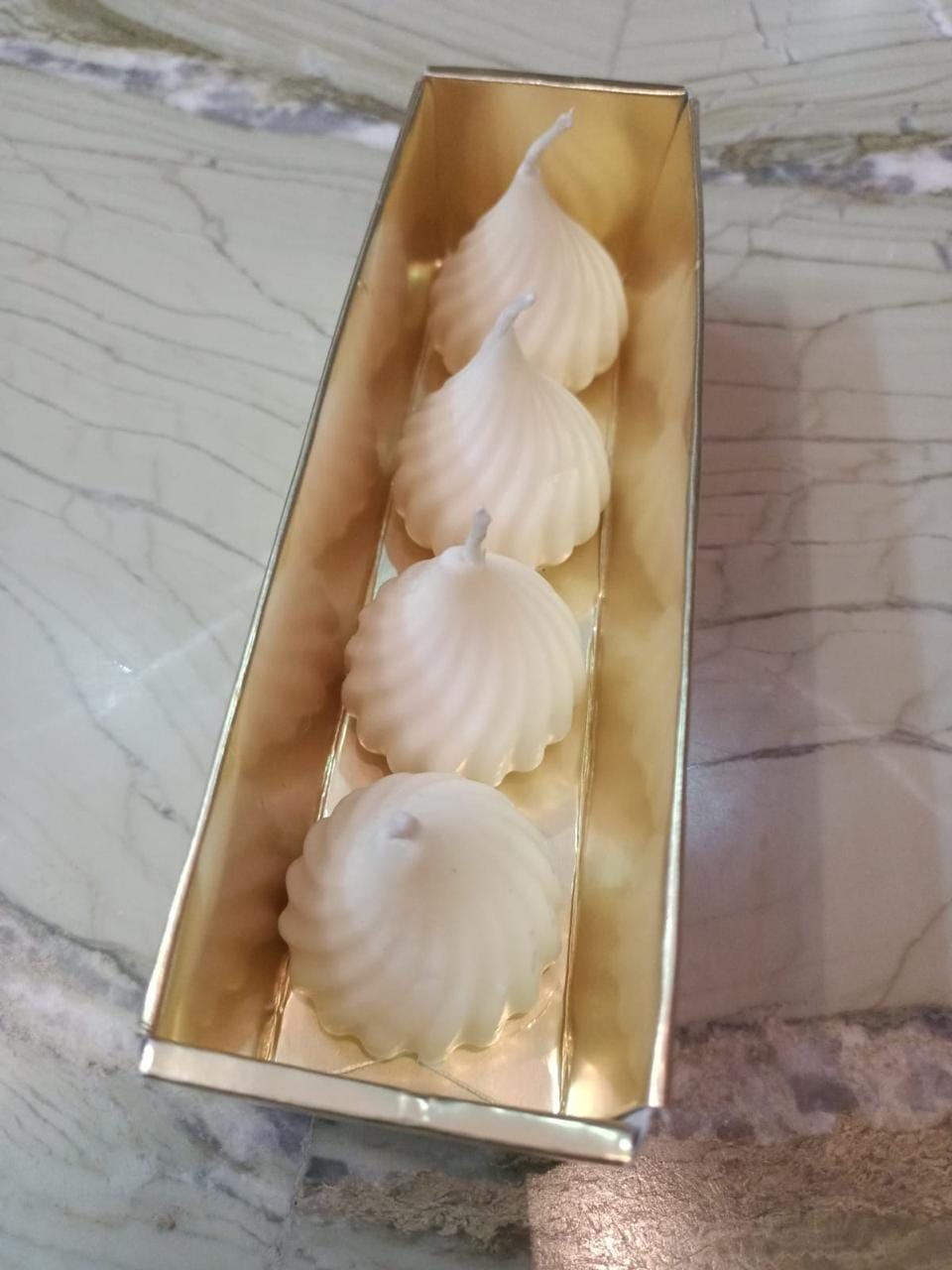 150 Rs box on buying 25+ boxes / WhatsApp at 8619550223 to order 🔥 Diwali gift combo Modak mithai sweets Wax candles🕯️for Diwali Festival Return gifts 🎁 (Set of 4)