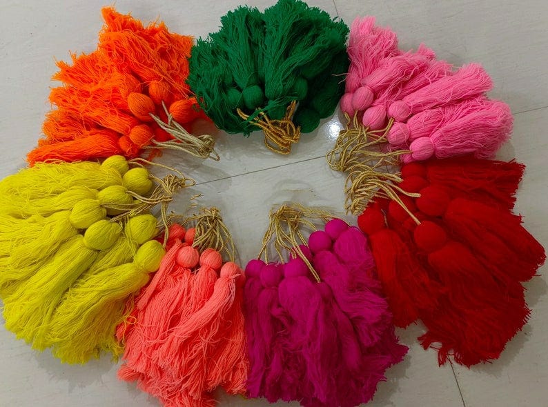 20 Rs each tassel on buying 🏷in bulk tassels Assorted Colours / Woolen LAMANSH® ( Set of 50 Hangings ) 9 inch woolen Tassels Hanging Home & Wedding Decoration