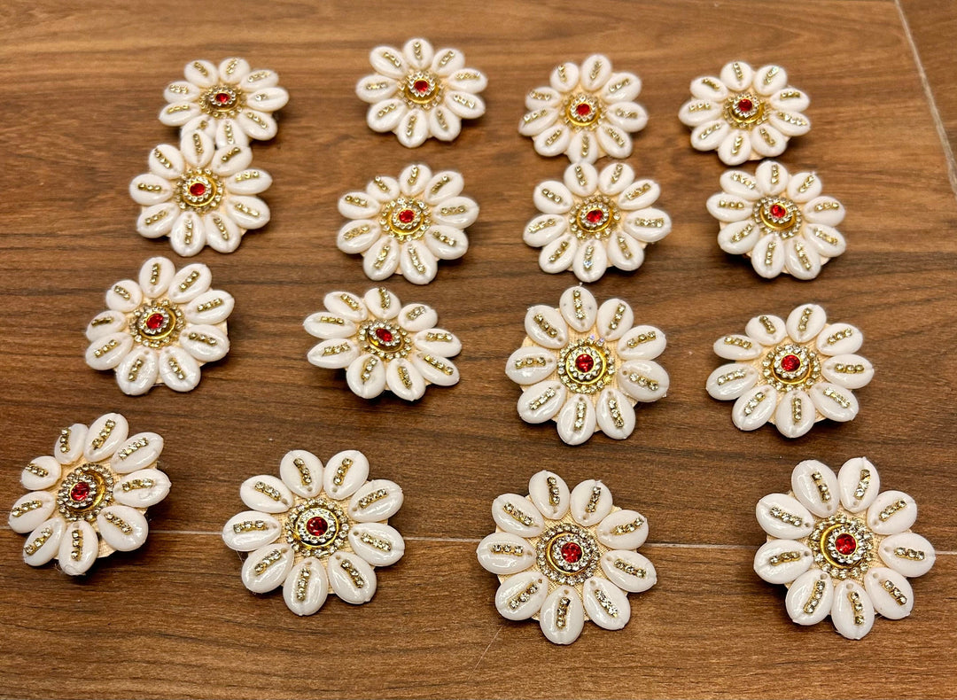 LAMANSH Designer Kundan shells brooches for barati's guests