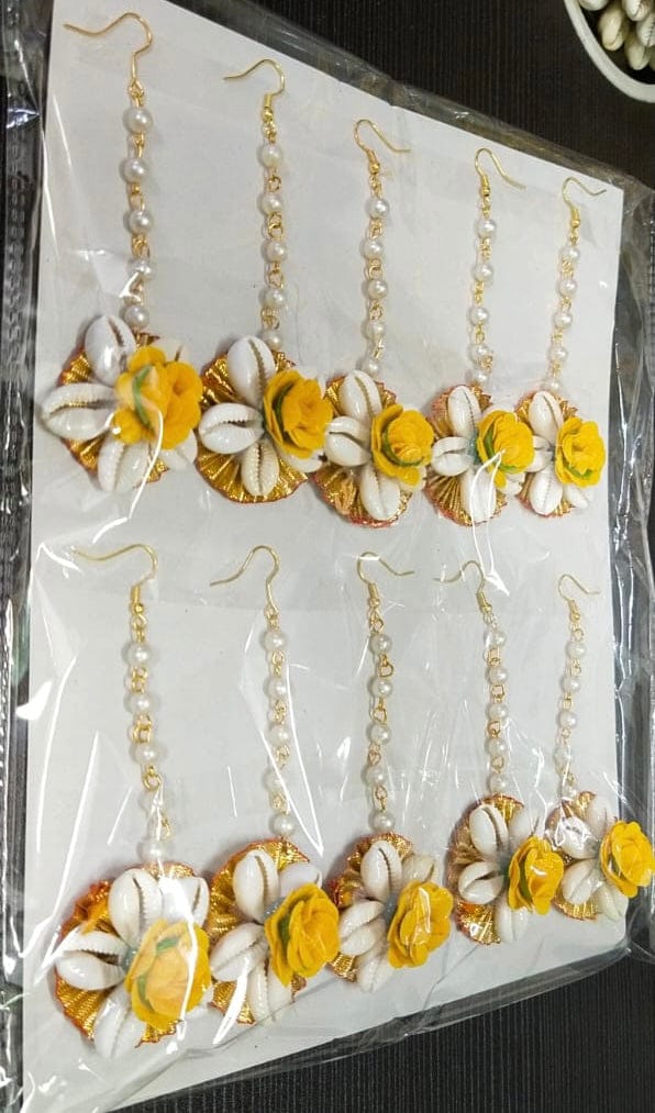 25 rs each on buying 100+ pcs | WhatsApp at 8619550223 Floral 🌺 Giveaways LAMANSH Shells Floral Maangtika's for haldi mehendi favors giveaways for bridesmaids (Pack of 10)