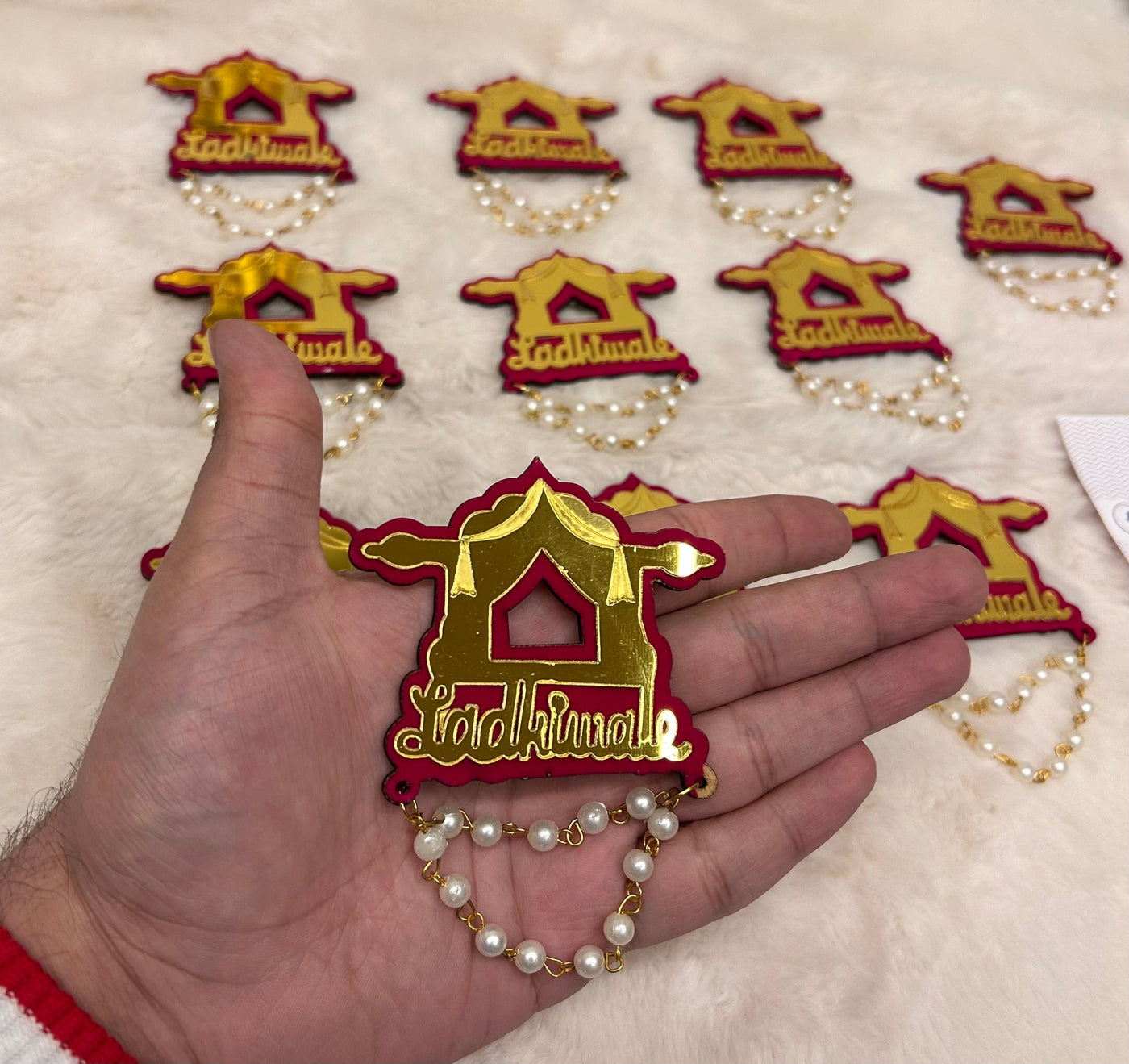 30 RS EACH ON BUYING 🏷150+ PCS | CALL 📞 AT 8619550223 Broaches LAMANSH® LADKIWALE Brooches for Barati swagat in wedding / Brooches for bride side guests / Quirky Brooches for Guests in Shaadi🎉