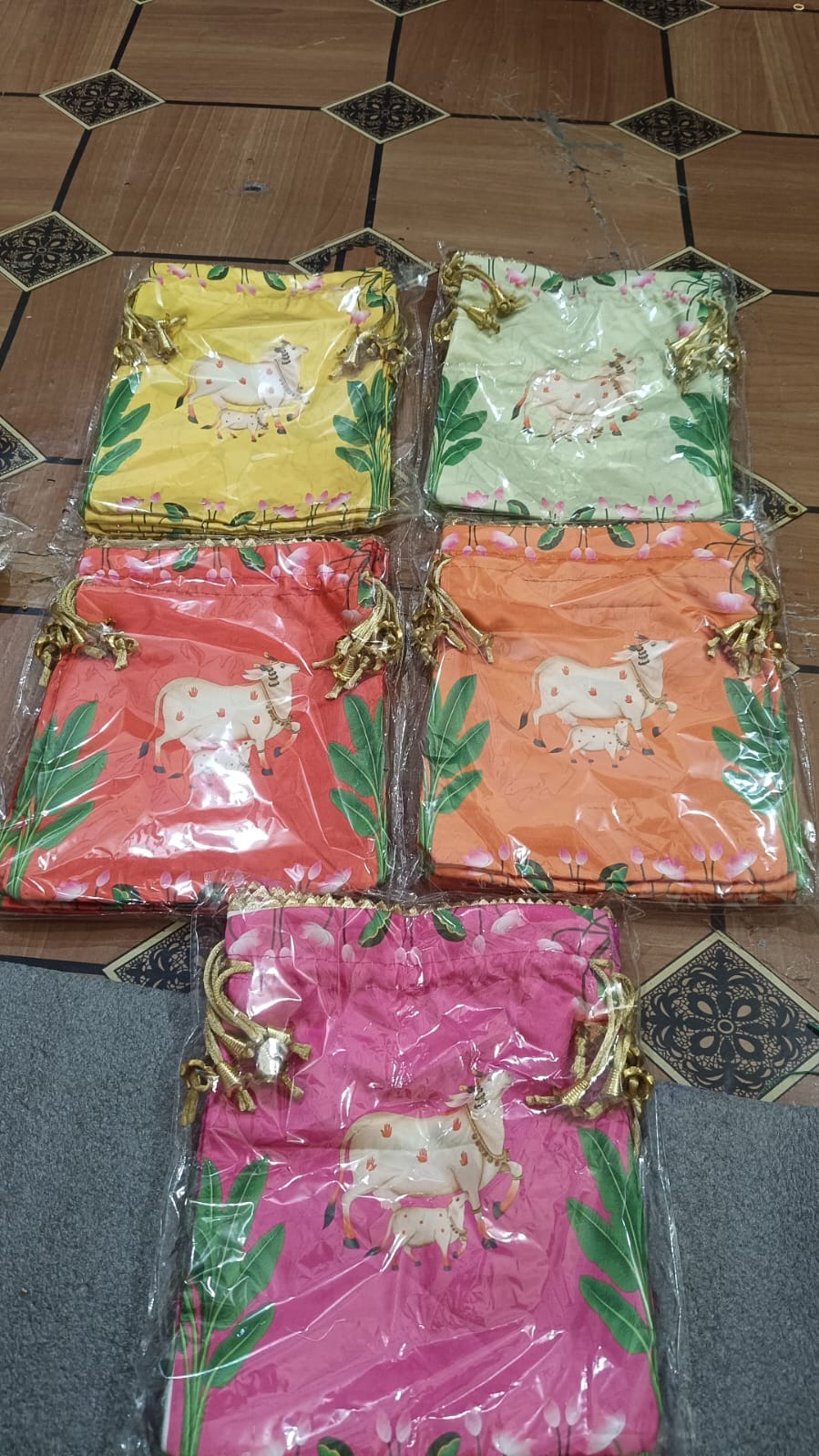 38 Rs each on buying 100+ pcs / WhatsApp at 8619550223 Women's Potli Bag 1 / Pichwai cow Designer Printed Potli bags for Giveaways 🎁 & Favours / Shagun Pouch Return Gifts for Haldi mehendi roka wedding (7*9 inch)