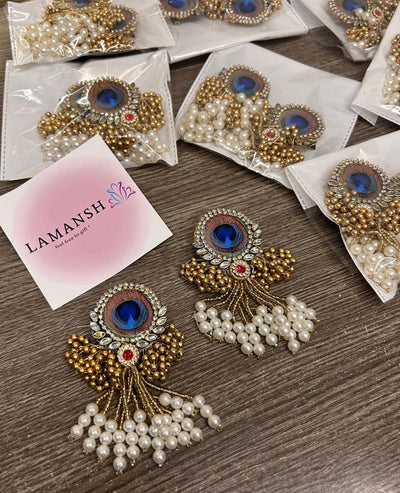 45 Rs each on buying 50 pcs / WhatsApp at 8619550223 to order 🏷️ Floral 🌺 brooches LAMANSH Designer kundan mor pankh brooces / Bridesmaid Giveaways Favours ✨ for haldi mehendi sangeet