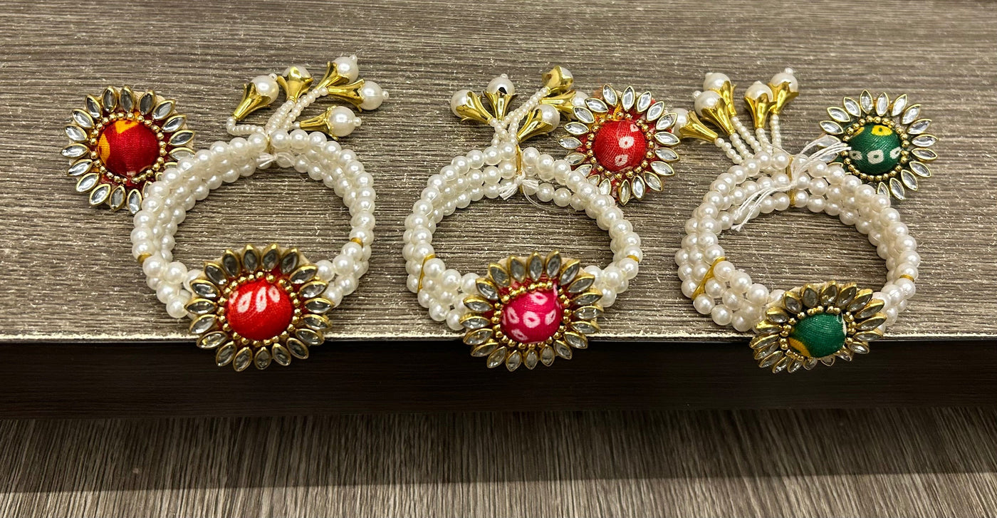 50 rs combo on buying 50 sets / WhatsApp at 8619550223 Gift combo Combo of Kundan Ring and bracelets for welcoming guests and bridesmaids/ Barati swagat items for weddings , pooja ceremony