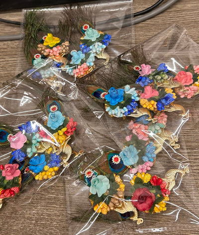 50 Rs each on buying 100 pieces | WhatsApp at 8619550223 Floral 🌺 Giveaways Multicolor / Set of 20 Brooches LAMANSH® (Set of 20) Artificial Flower Brooches Broaches  / Bridesmaid Giveaways set