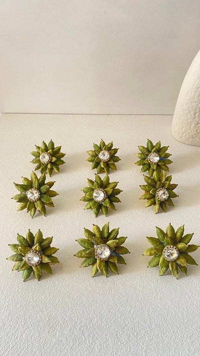 50 rs each on buying 50+ pcs / WhatsApp at 8619550223 to order 🔥 elaichi brooches 1 LAMANSH Real Elaichi Cardamom rings for Guests welcome in Wedding & other events / Elaichi rings for Jain Weddings & Milni functions for ladies