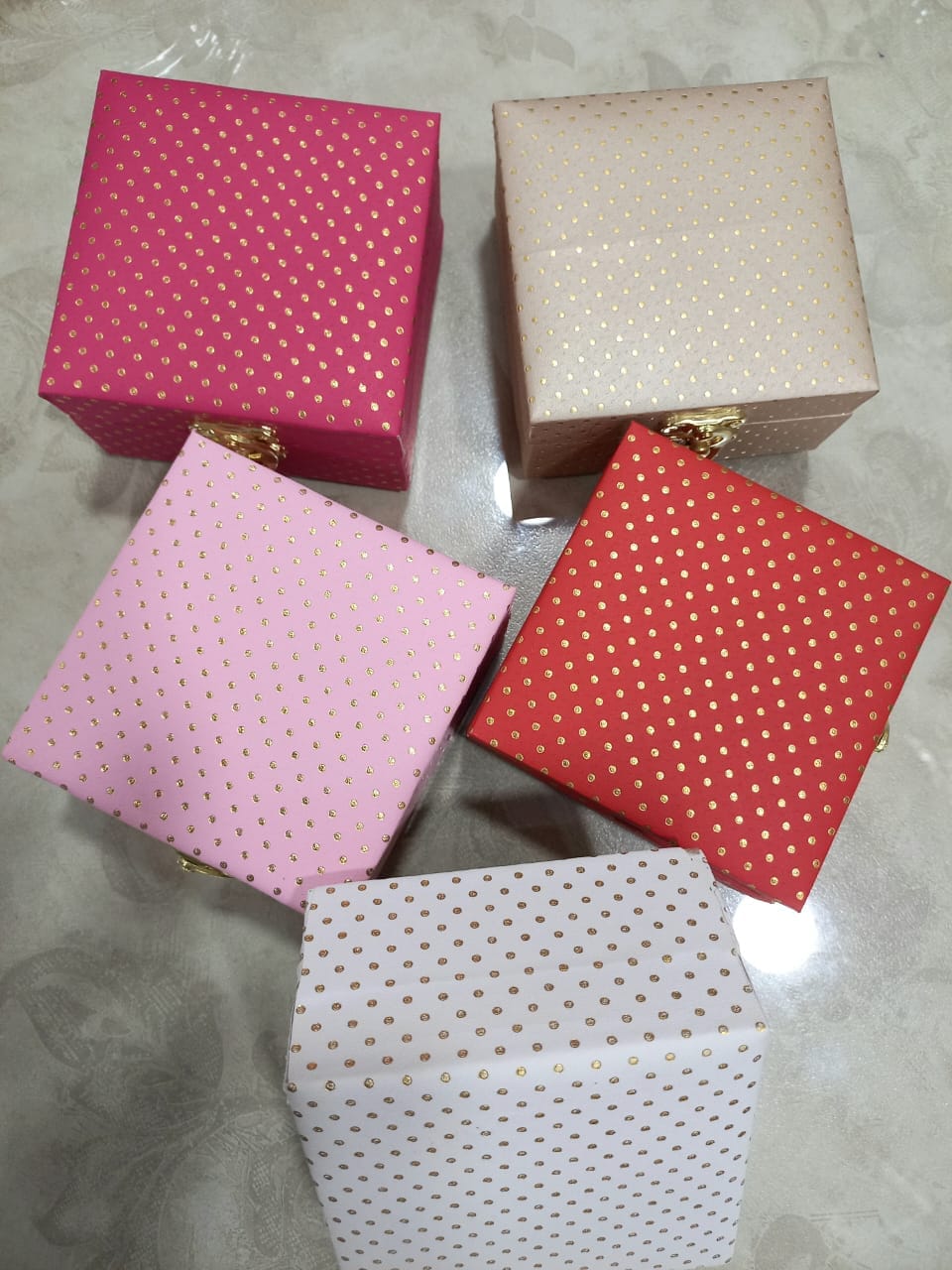 Dot Pattern Print Gaddi Cash Box, (4×4 inch) Shagun Box, Gift Box, Gad ...