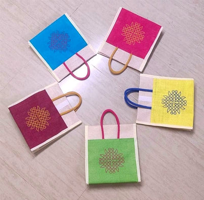 60 Rs each on buying 🏷in bulk | Call 📞 at 8619550223 jute gift bags LAMANSH® Flower Print Jute Bags for Return Gifts & Wedding Favors