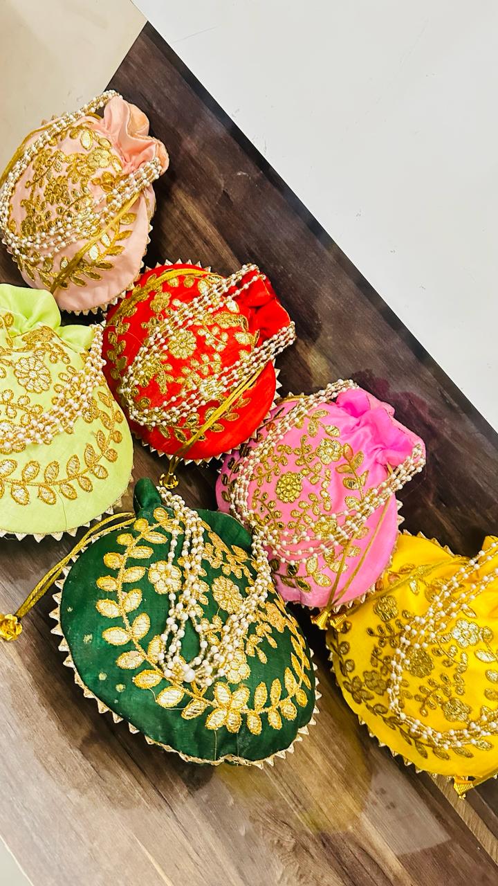 65 rs each on buying 50 pcs / WhatsApp at 8619550223 to order Women's Potli Bag LAMANSH gota embroidered potli bags for giveaways in weddings / favours 🎁 for bridesmaids in haldi Mehendi ceremony