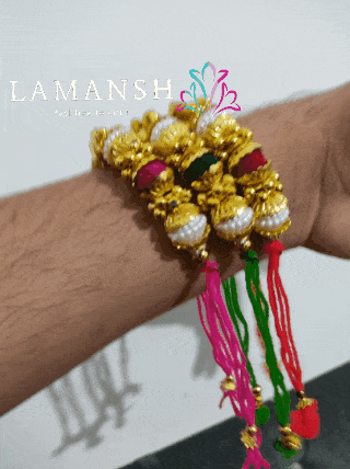 65 Rs pair on buying 🏷100 pairs | Call 📞 at 8619550223 Floral 🌺 Giveaways LAMANSH® Ghungroo & Moti work Gota bracelets for Haldi favors & Giveaways | Bangles for giveaways