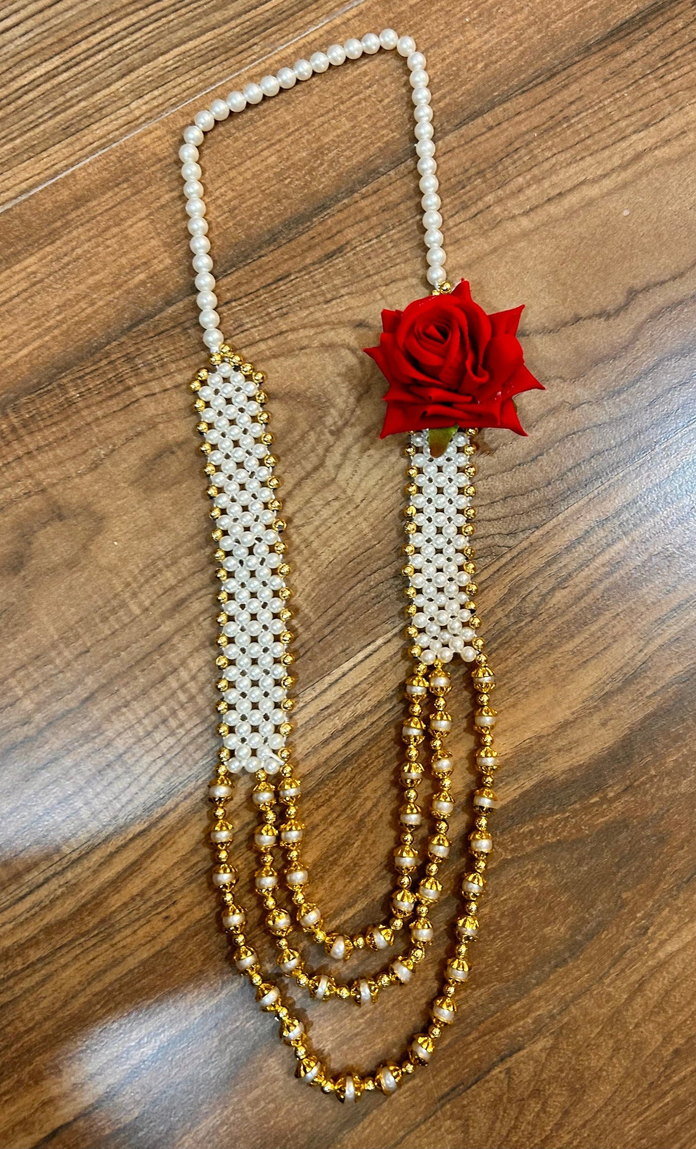 75 Rs each on buying 🏷50+ qty | Call 📞 at 8619550223 Barati Swagat mala Welcome Necklace Mala with rose flower / Barati Swagat Moti Mala / Dupatta / Stole  For Weddings, Perfect for Guest Welcome