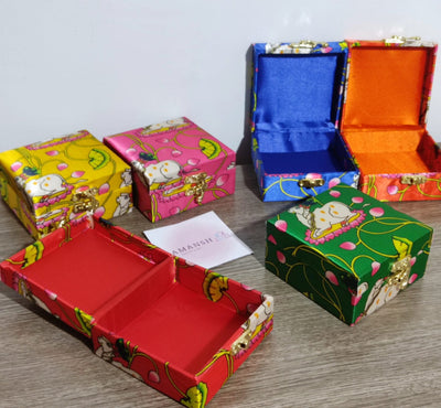 75 Rs each on buying 🏷in bulk Cash box LAMANSH® 4*4 inch Pichwai Print Cash Gaddi boxes for Indian wedding Favors 🎁