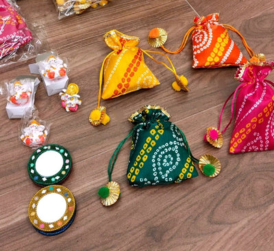 Rani Sati Dadi Trishul Shape Jari Brooch Pack of 100 Pieces