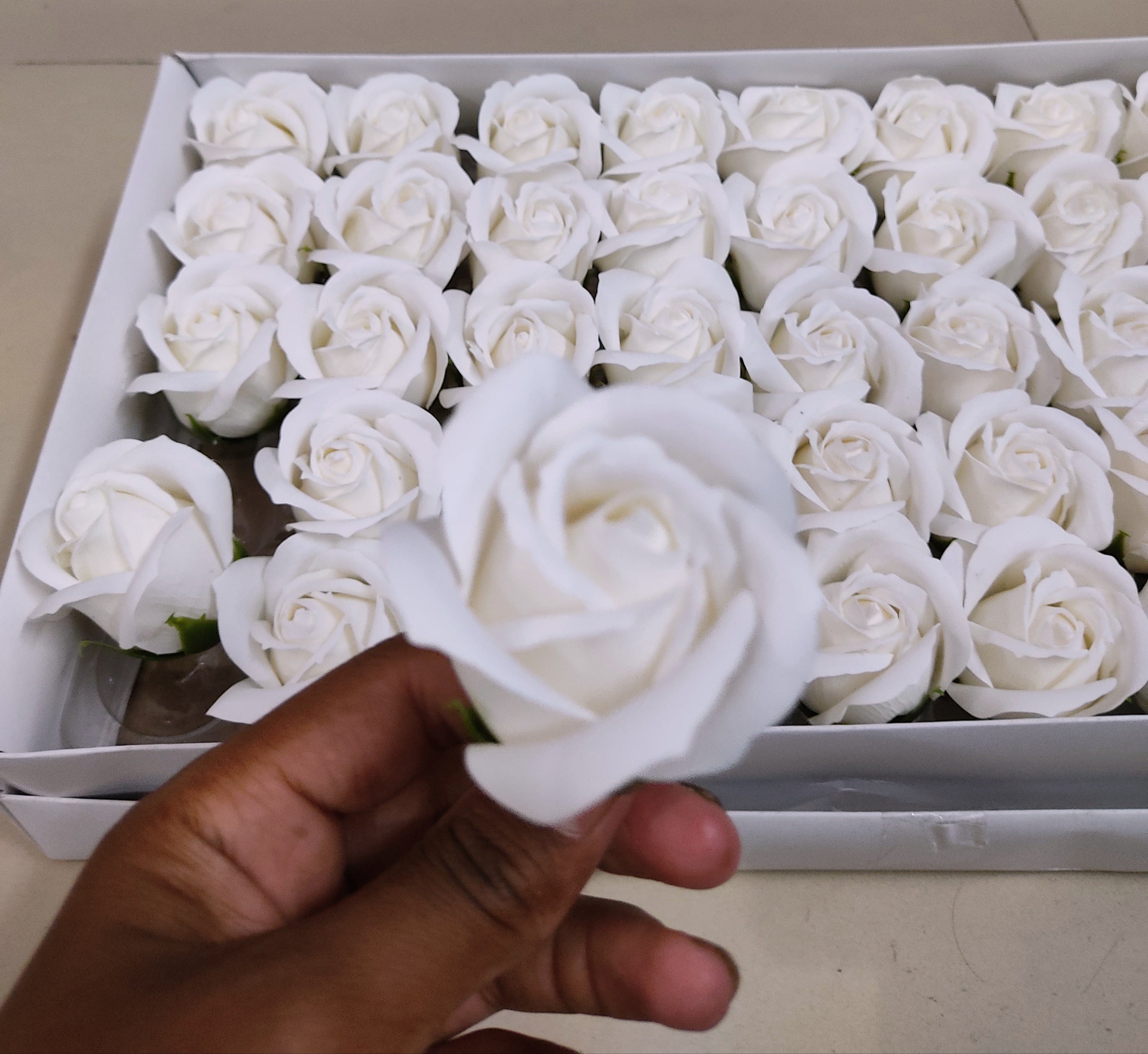 Withe Plastic Roses Big White Plastic Rose Flowers for Art & Craft | Jewellery Making | Bo ...
