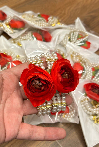 85 RS PAIR ON BUYING MINIMUM 50 PAIRS | WHATSAPP AT 8619550223 Floral 🌺 Giveaways bangles LAMANSH Floral pearl bracelets for bridesmaids return gifts 🎁 in haldi and Mehendi ceremony / Pearl elastic bracelets for wedding Favours