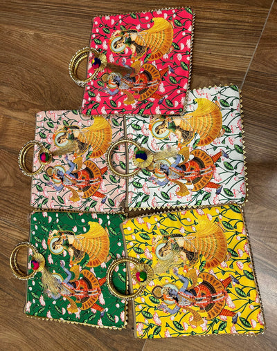 90 rs each on buying 50+ qty / WhatsApp at 8619550223 to order 🏷️ gift hand bag LAMANSH Radha Krishan ji printed designer hand bags for return gifting 🎁 in weddings, pooja kirtan or badhai ceremony
