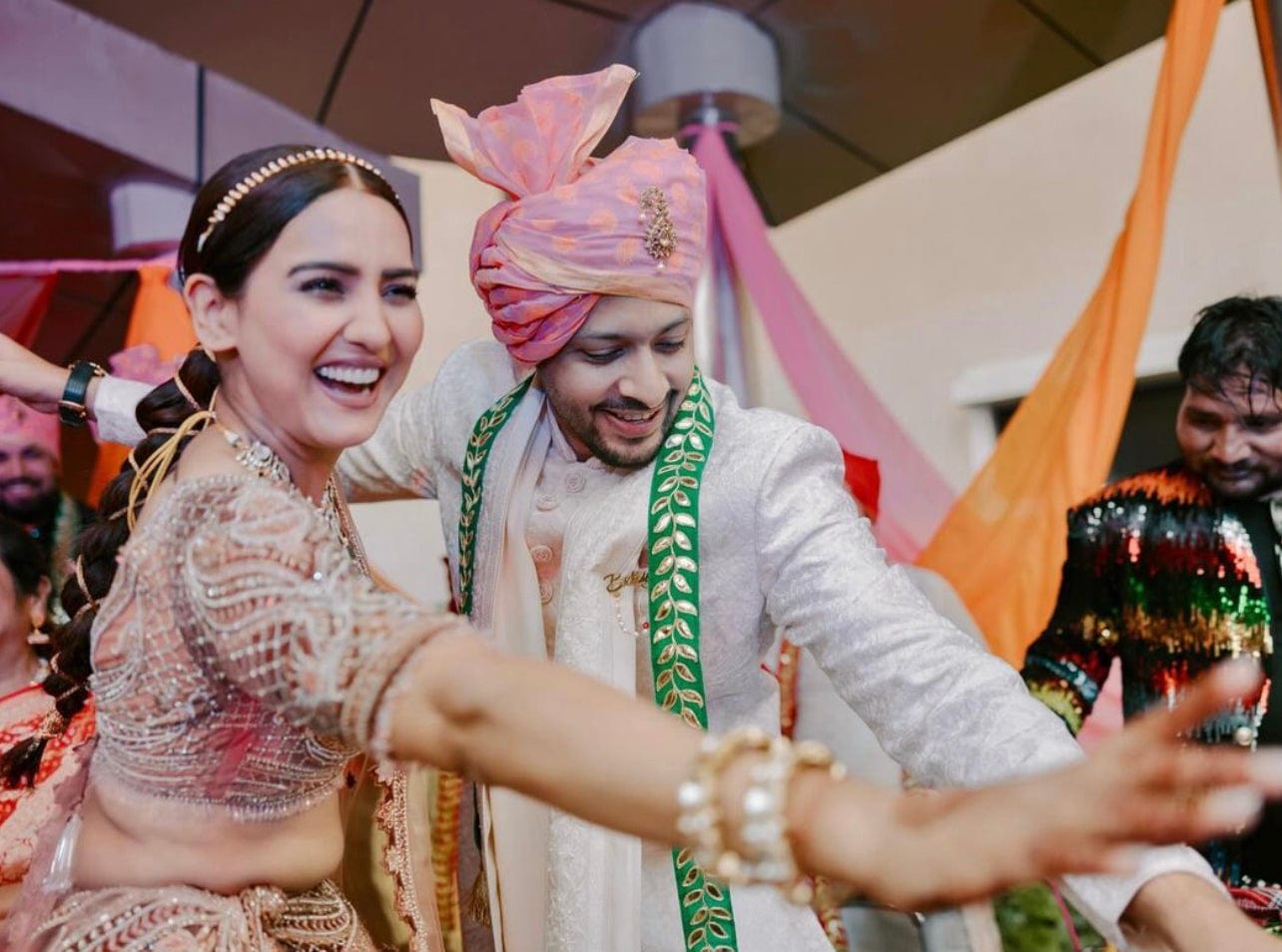 Lamansh Barati Swagat mala LAMANSH Trending 🔥 welcome stoles for welcoming guests in Indian weddings / Bollywood weddings