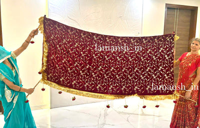 Lamansh Bride entry chadar Phoolon ki Chaddar Traditional Indian/Punjabi/Arabi Wedding Bridal Entry Heavy Velvet cloth with gota and artificial flowers and Sticks / Bride entry Chunari for wedding planners