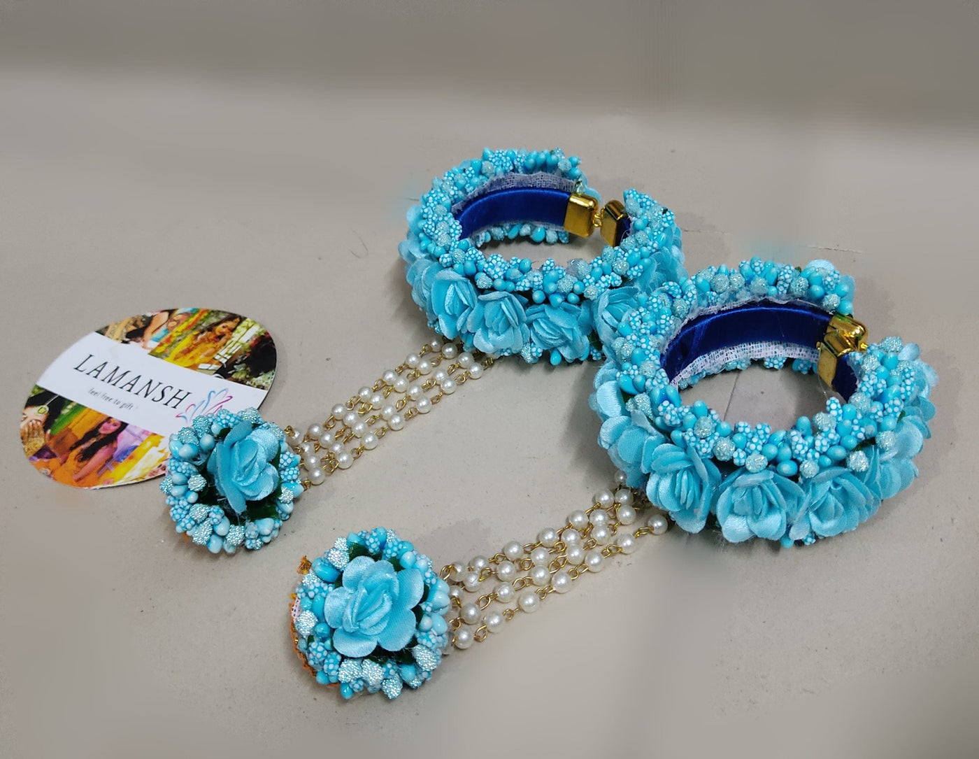 LAMANSH Floral 🌺 Giveaways LAMANSH Floral 🌺 Bracelets Attached to Ring | Artificial Fabric Flower Hathphoold for Haldi & Mehendi ceremony