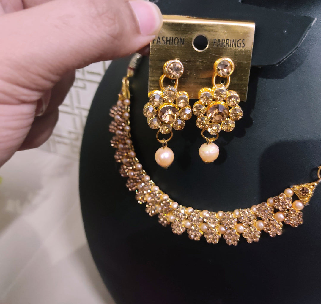 Karatcart Set Of 4 Handcrafted Kundan Earrings For Women - Traditional Indian Jewelry Combo