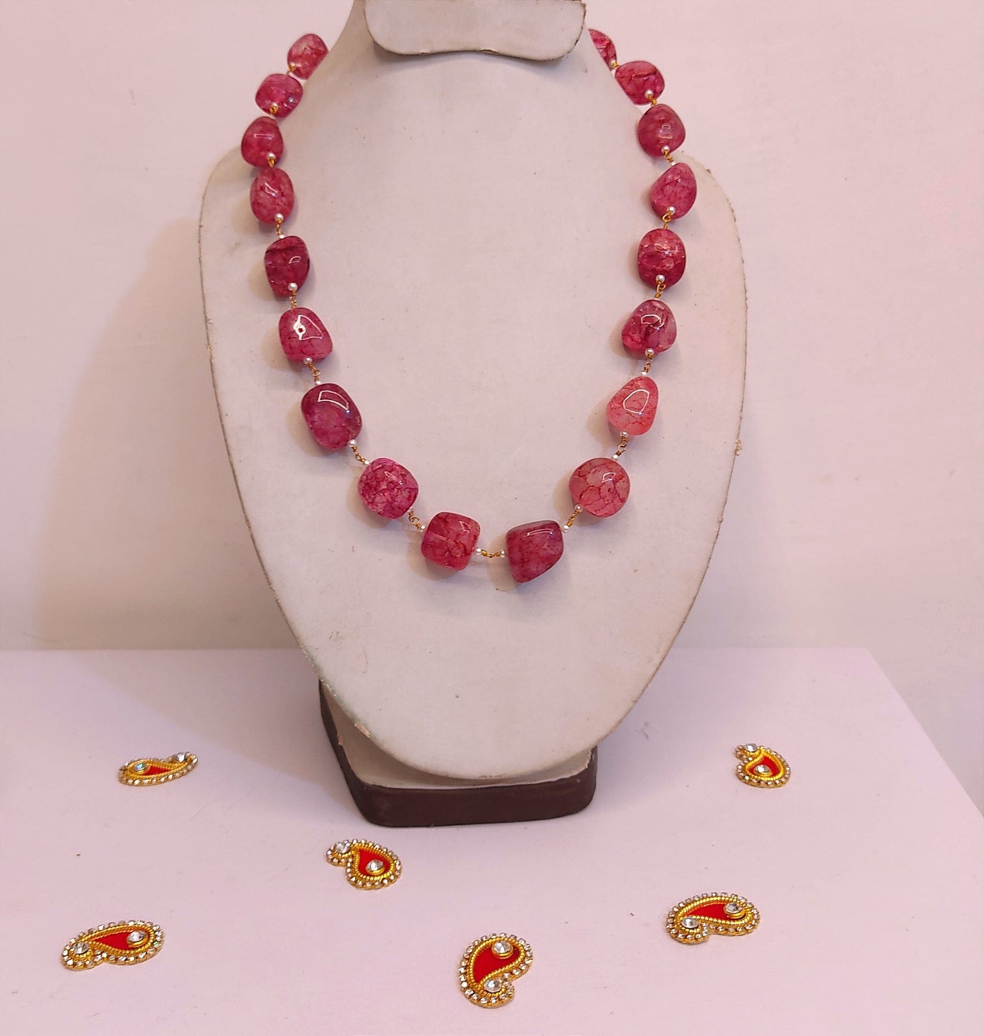 Lamansh pink handmade necklace Pink beaded Jewellery Necklace for Anniversary Party's