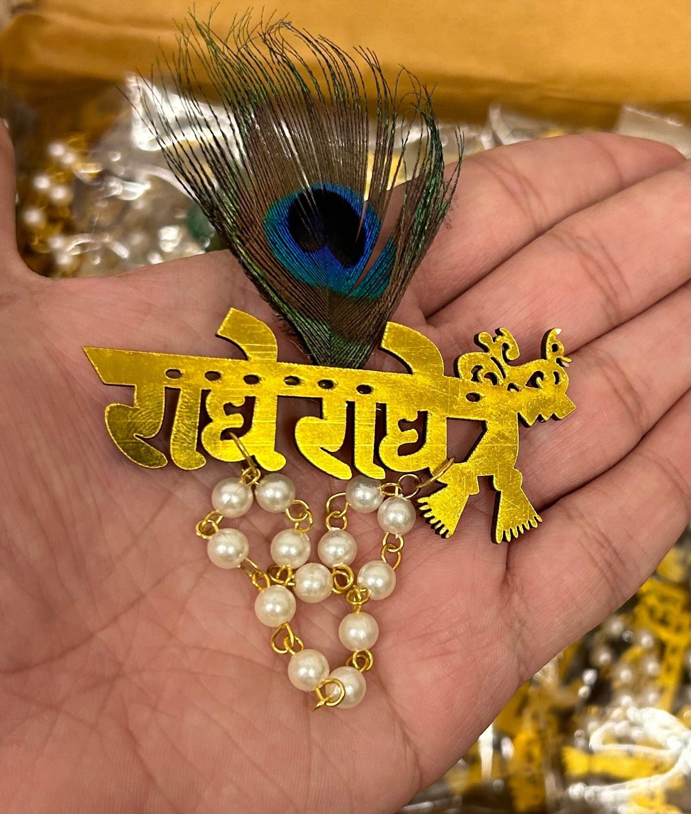 LAMANSH ® radhe Brooch Set LAMANSH® Radhe Radhe Brooch with mor pankh 🦚 for guests welcome in pooja ceremony
