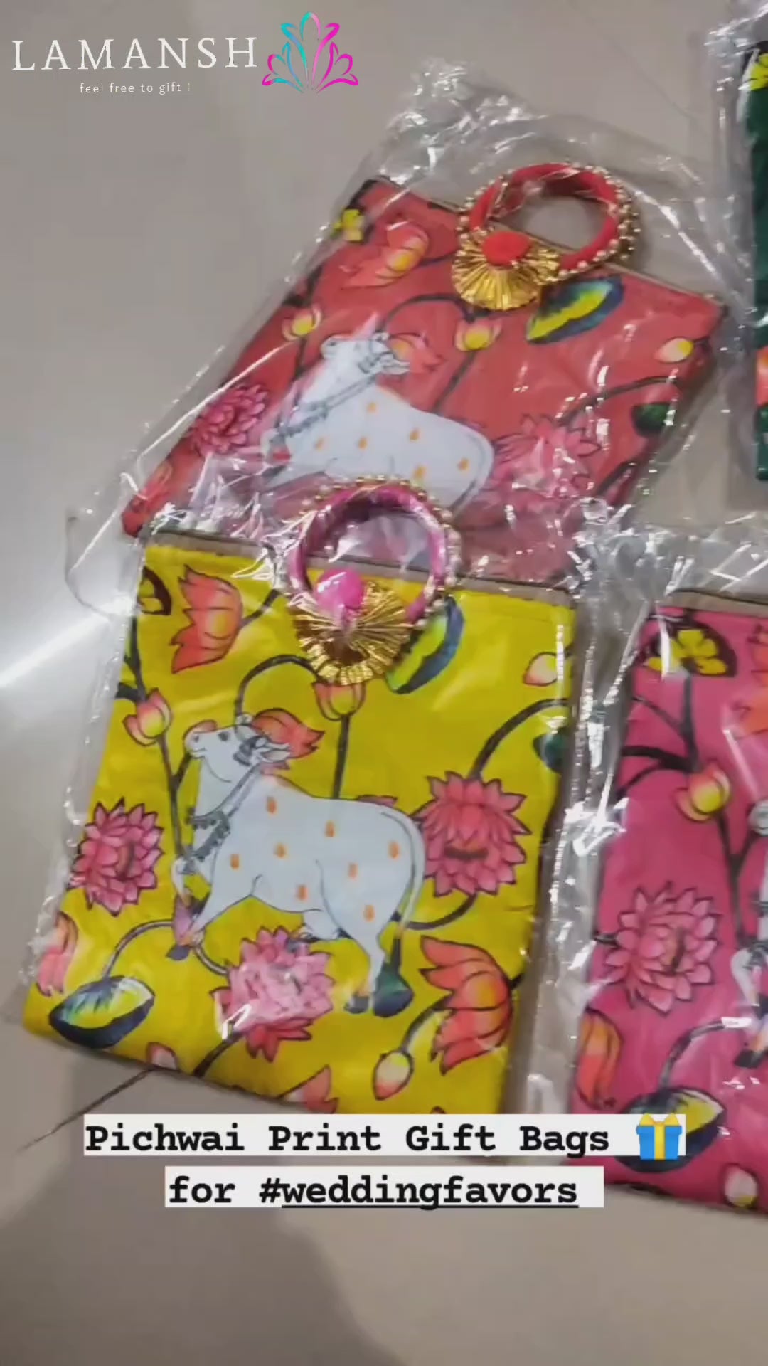 LAMANSH® Pichwai Print Return Gifts 🎁 bags with gota chudi handle | Floral Print Hand Bags for Return Gifting in Puja & Wedding
