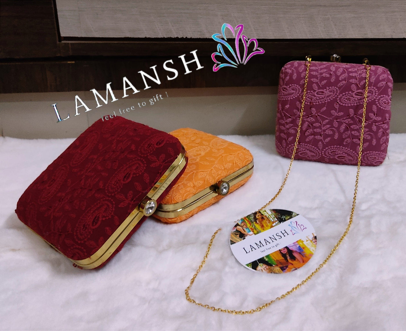 290 Rs each on Purchasing in bulk 📱at 8619550223 metal clutch LAMANSH® Chikankari work stylish Metal 👛 Purse Clutch for Wedding & Parties / Gifts 🎁 & Favors for Giveaways
