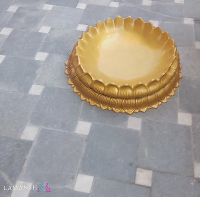 LAMANSH® 2.5 Feet width Golden Lotus Floral Shape Hard Material Fiber Urli for Haldi ceremony / Urli for sitting (small size)