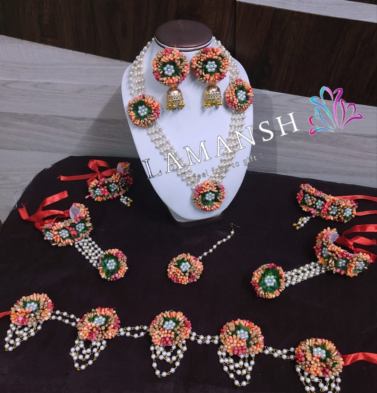 Lamansh Baby 👶shower 1 Necklace, 2 Armlets Bajuband , 2 jhumki Earrings  , 1 Maangtika, 1 Kamarband & 2 Bracelets attached to Ring / Red, Orange, Gold, White LAMANSH® Gorgeous Floral 🌺 Jewellery Set for Haldi / Best for Baby Shower
