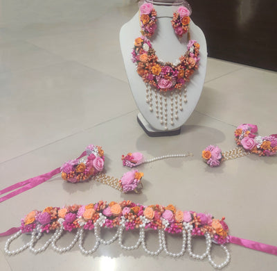 Lamansh baby shower 1 Necklace, 2 Earrings , 1 Maangtika, 2 Bracelets & 1 Kamarbandh / Pink-Orange LAMANSH® Special Haldi 🌺 Jewellery Set