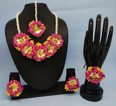 Lamansh baby shower 1 Necklace, 2 Earrings, 1 Maangtika & 2 Bracelets / Yellow-Pink - Gold LAMANSH® Special Haldi 🌺 Jewellery Set
