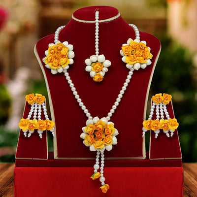 Lamansh baby shower 1 Necklace, 2 Earrings,1 Maangtika set / Yellow-White LAMANSH® Floral Mogra Haldi 🌺 Jewellery Set / Artificial Flower Jewelry set