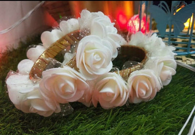 Lamansh Bangles Set White / Artificial flowers / Haldi ,Wedding,Engagement Lamansh™ Floral Bangles Set for Engagement / Haldi / Floral Accessories set