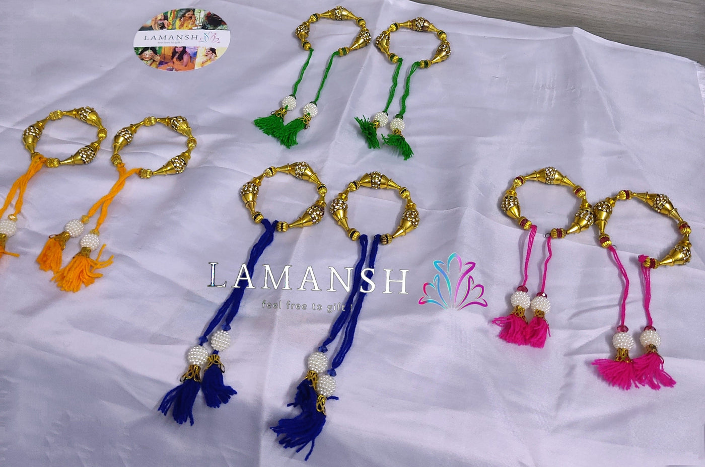 LAMANSH Bracelets for giveaways Assorted colors / Free Size / 50 pc LAMANSH® Pack of 50 Sangeet Mehndi Indian Wedding Bracelets Assorted colours Mehendi / Punjabi Wedding Mehndi Favors Gifts
